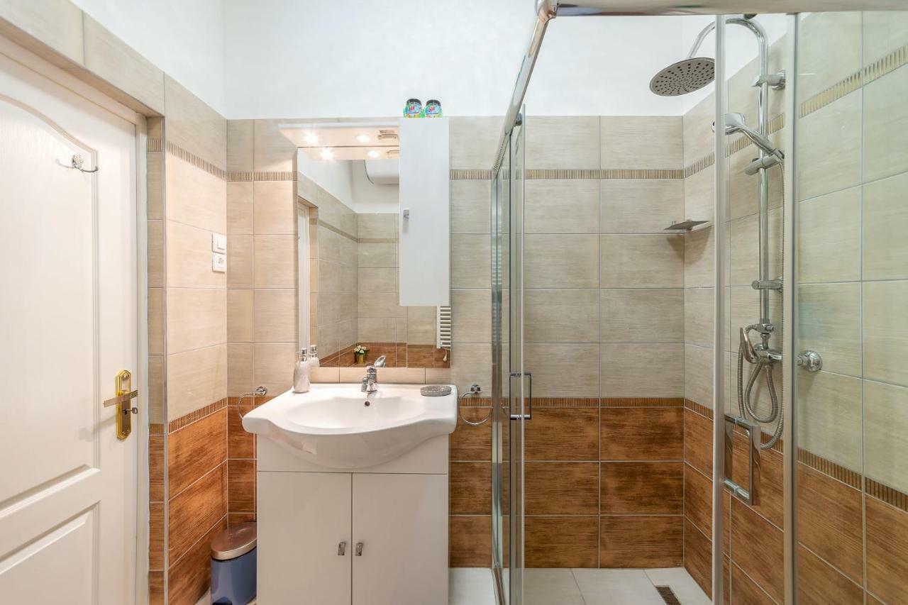 Kiraly Home Budapest City Center Eksteriør billede